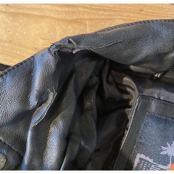 G by Guess Quilted Faux Leather Jacket Size Medium Men’s Black Full Zip - Picture 12 of 12